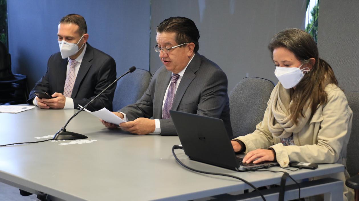 Ministro de Salud, Fernando Ruiz.