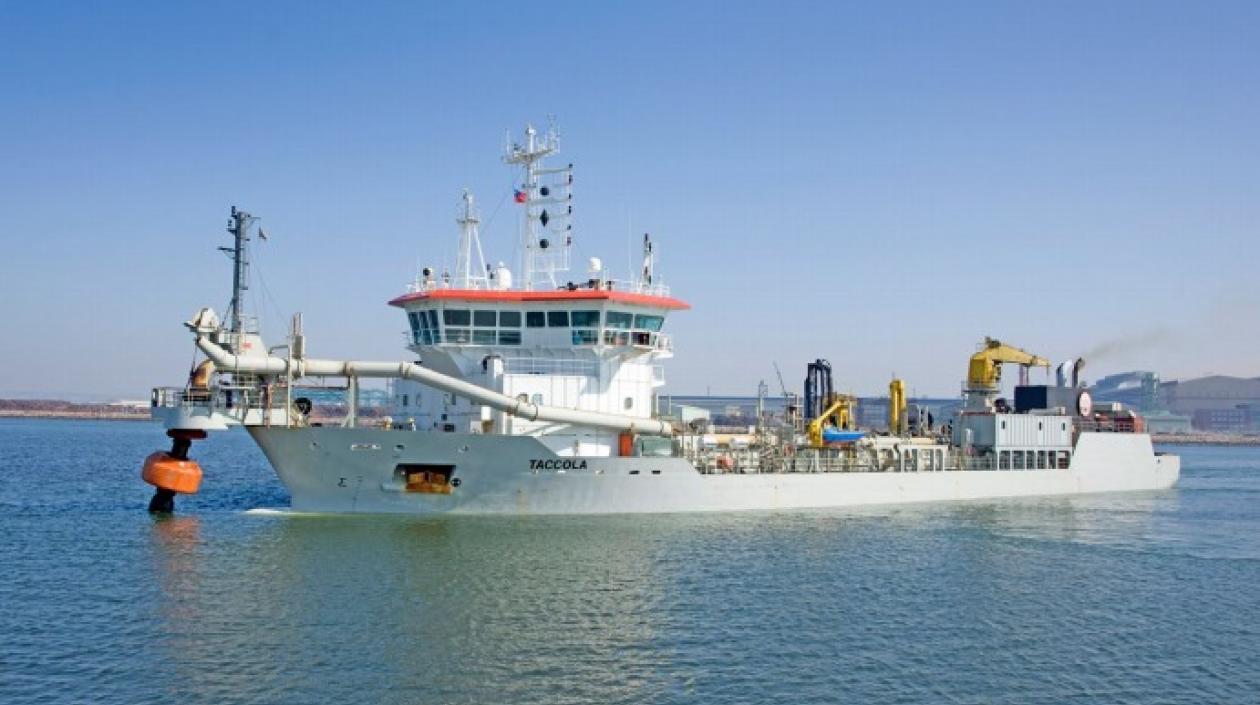 La draga 'Taccola', la supuesta solución para el puerto de Barranquilla.