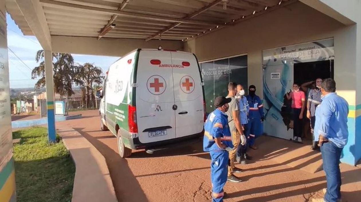  Cinco de los fallecidos murieron en el local y el sexto fue rescatado con vida, pero murió en un hospital de la región.