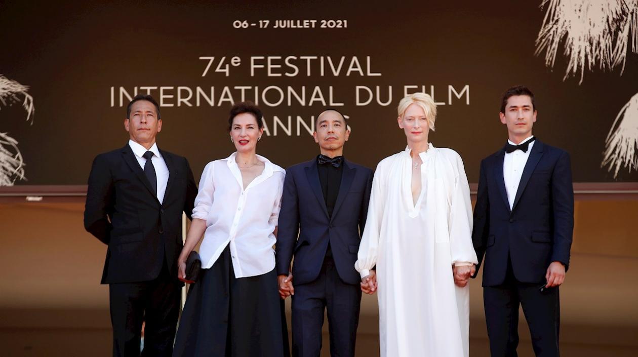 Actores de la película.