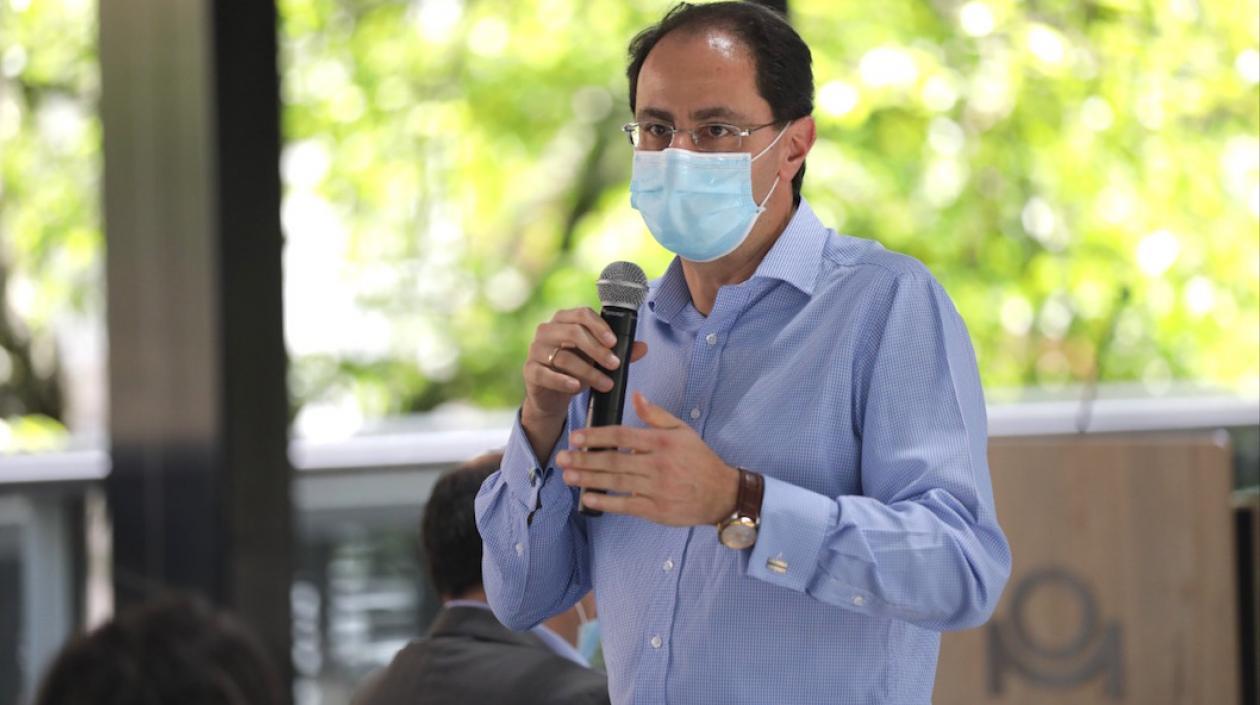 José Manuel Restrepo, Ministro de Hacienda.