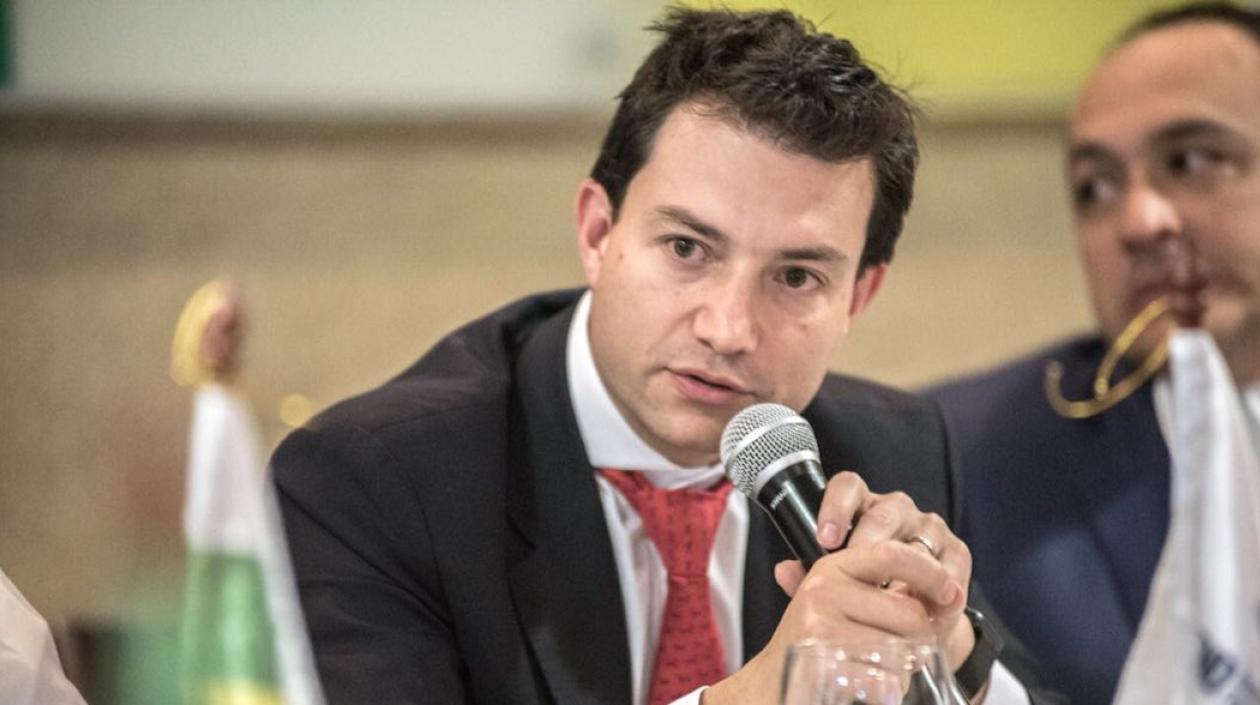 Carlos Felipe Córdoba Larrarte, Contralor General de la República.