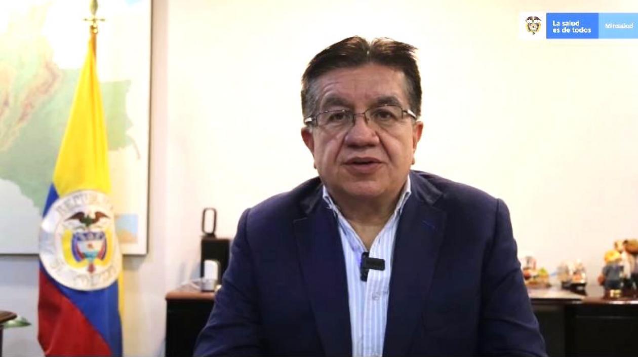 Fernando Ruiz, Ministro de Salud.