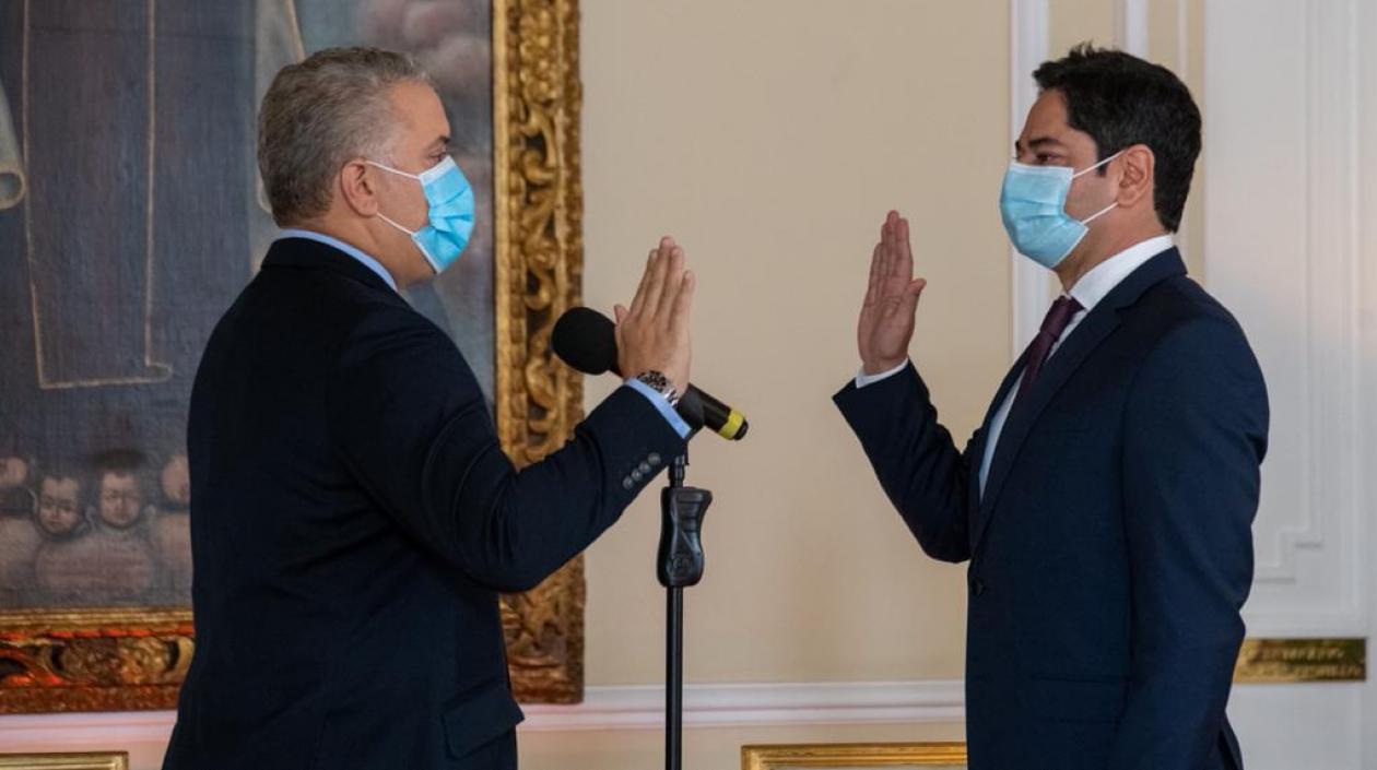 El Presidente Iván Duque y el ministro Guillermo Herrera.