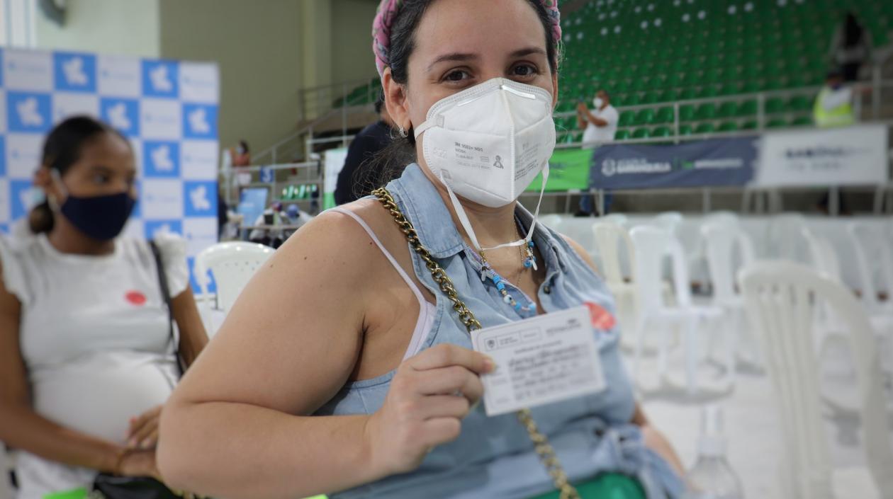 El llamado es a que madres gestantes se vacunen contra el Covid-19.