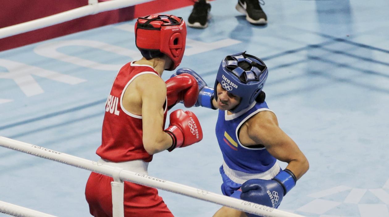 Yeni Arias, boxeadora colombiana. 