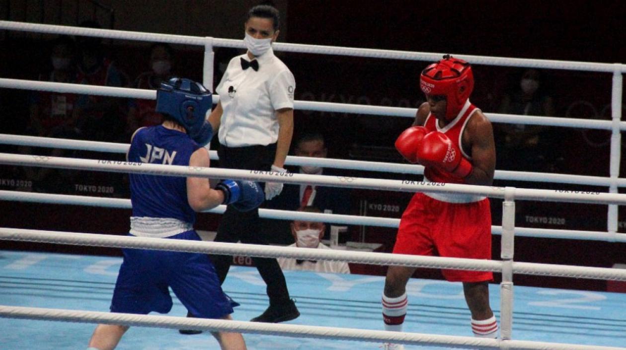 Ingrit Valencia durante el combate. 