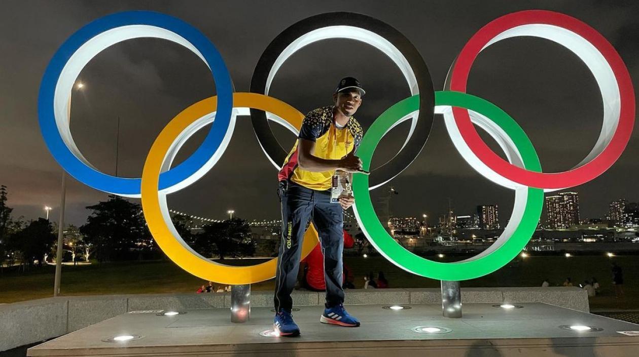 Bernardo Baloyes, atleta colombiano. 