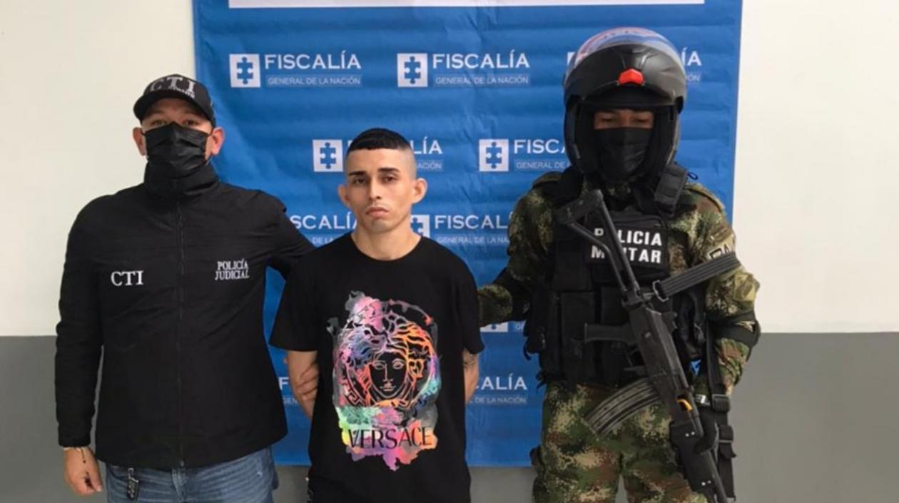 Carlos Alberto Camaño González.