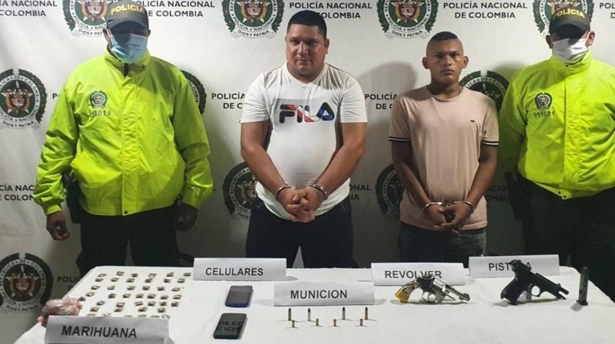 Los dos capturados quedaron a disposición de la Fiscalía General de la Nación. 