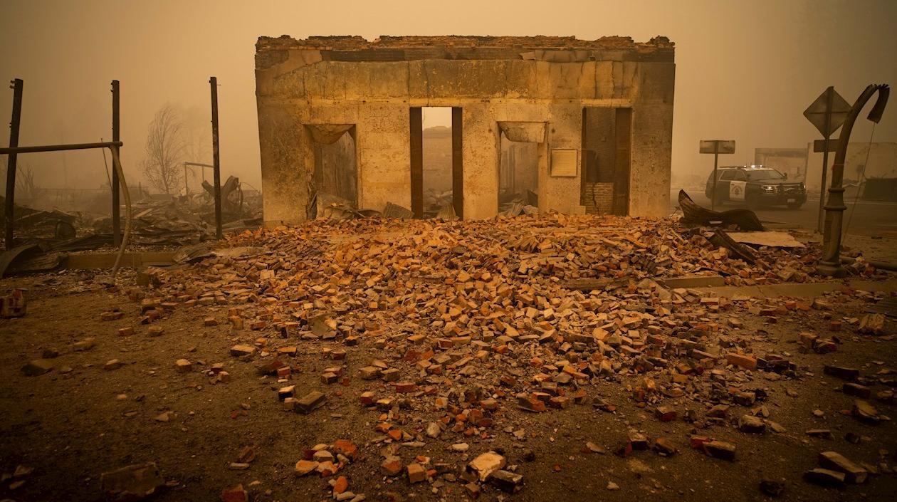 Imagen del devastador incendio.