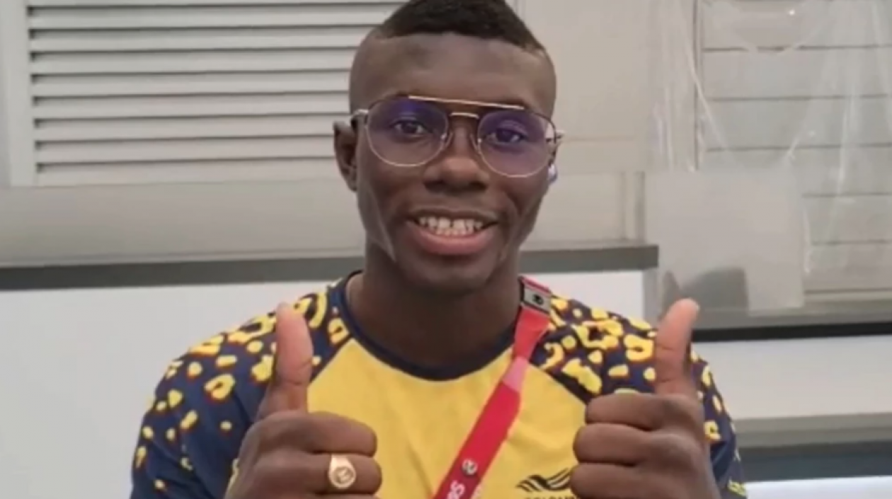 El boxeador colombiano Yuberjen Martínez.