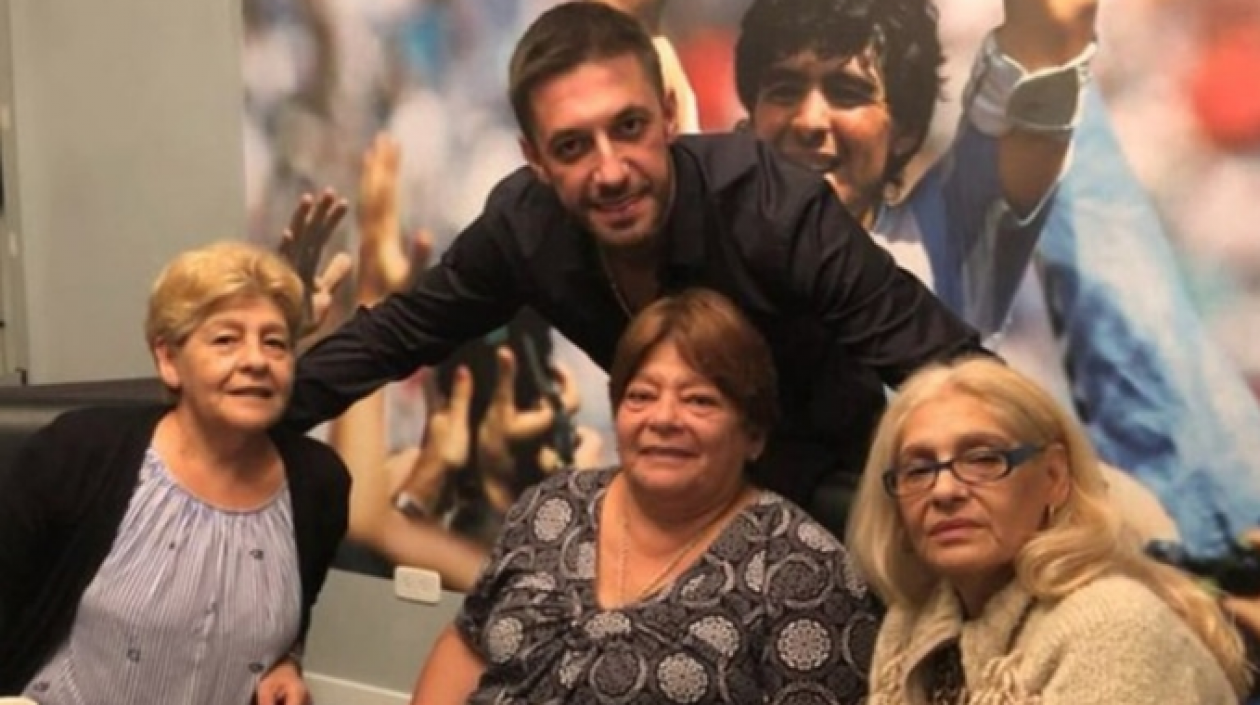Matías Morla y las hermanas de Maradona.