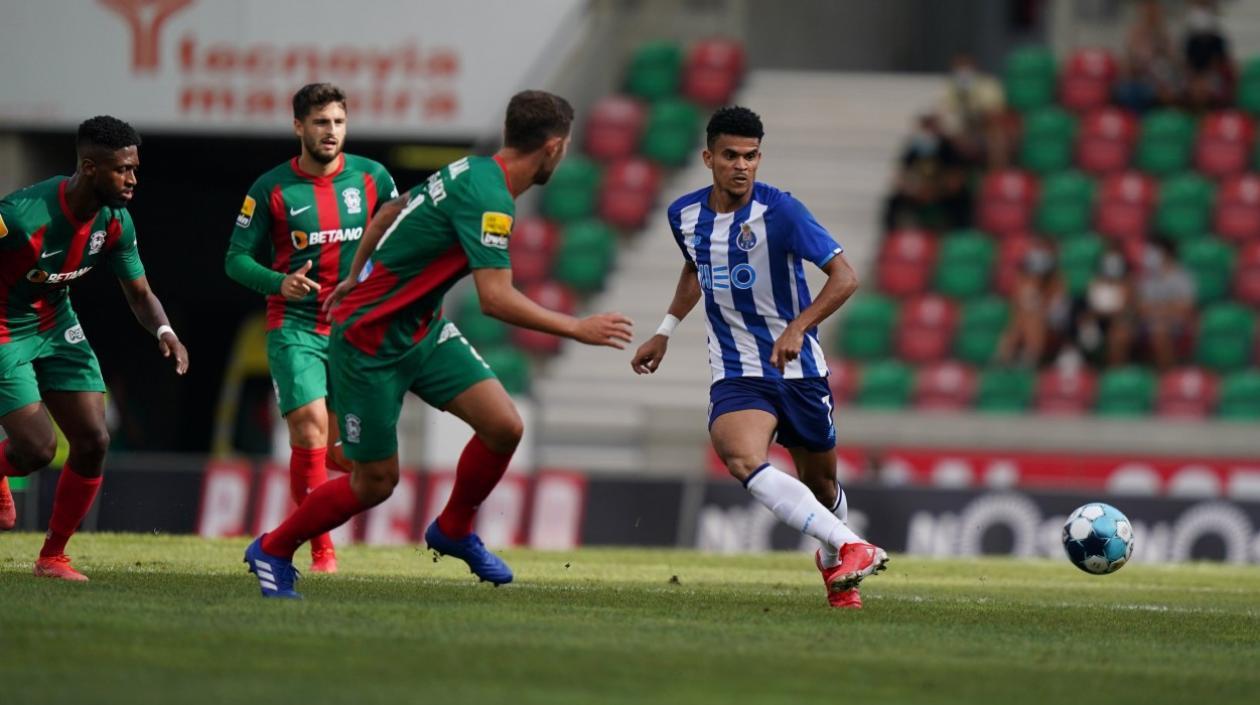 Luis Díaz en acción de partito. 