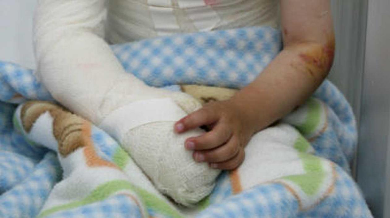 Los pequeños tuvieron que ser hospitalizados, pero no revisten gravedad. 