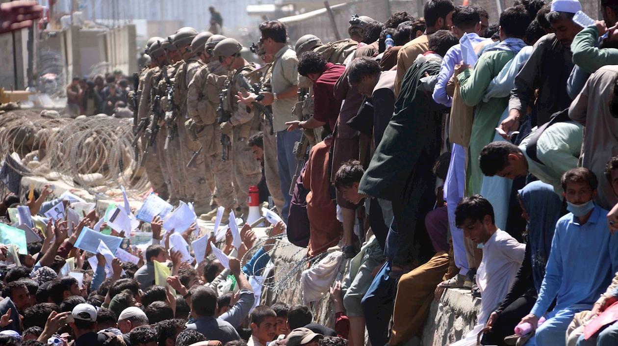 Imágenes de los alrededores del aeropuerto.