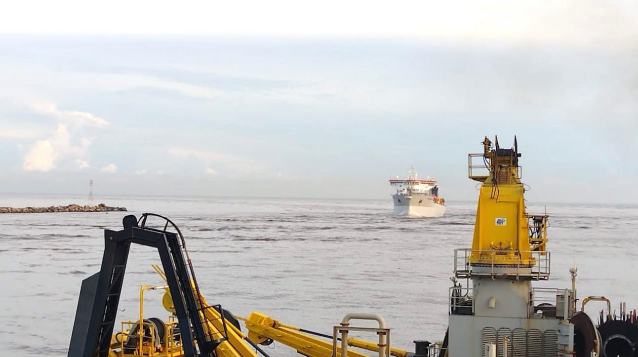 Con el cambio de equipo se espera que mejoren las condiciones del canal navegable.