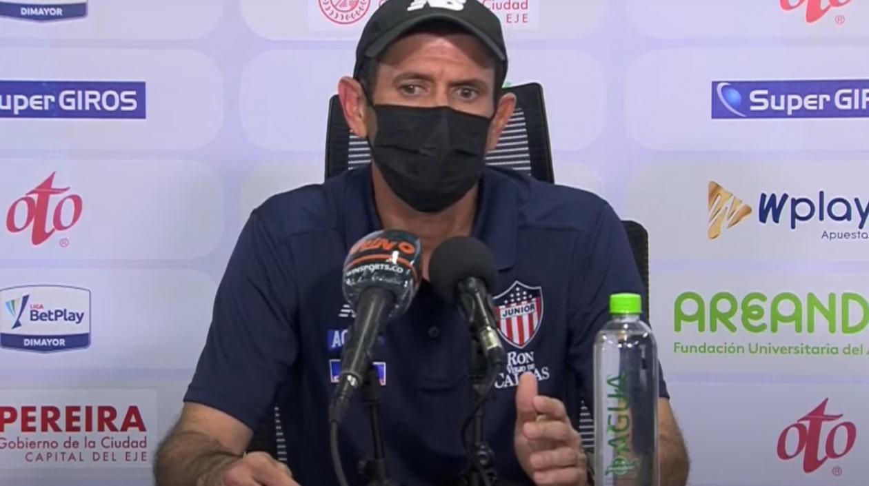 Arturo Reyes, técnico de Junior. 