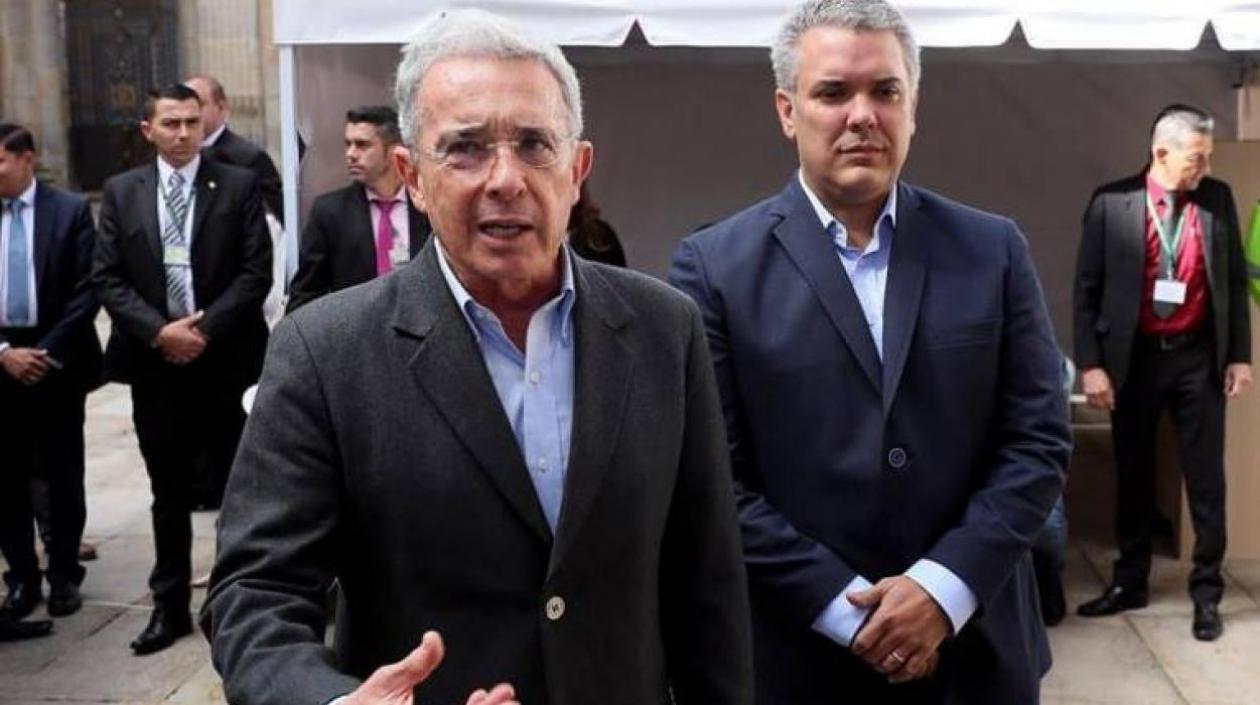 Álvaro Uribe e Iván Duque.