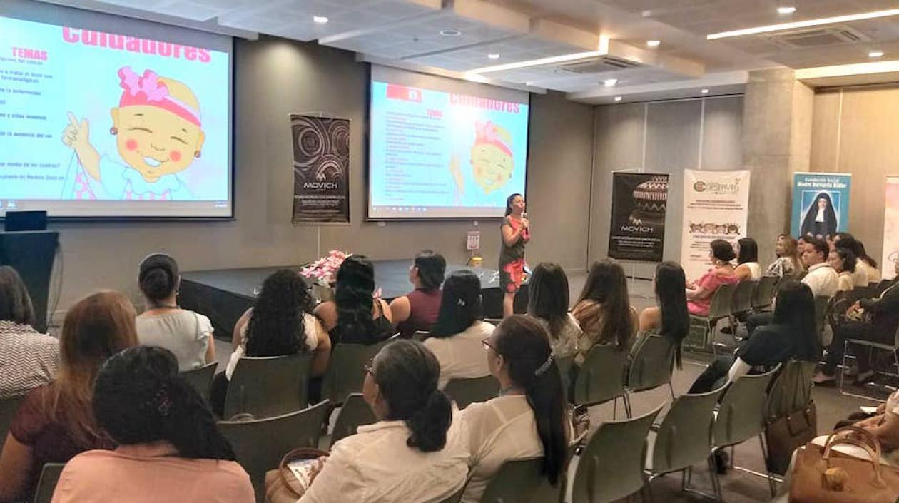 Los eventos buscan actualizar a los cuidadores sobre la normatividad vigente.