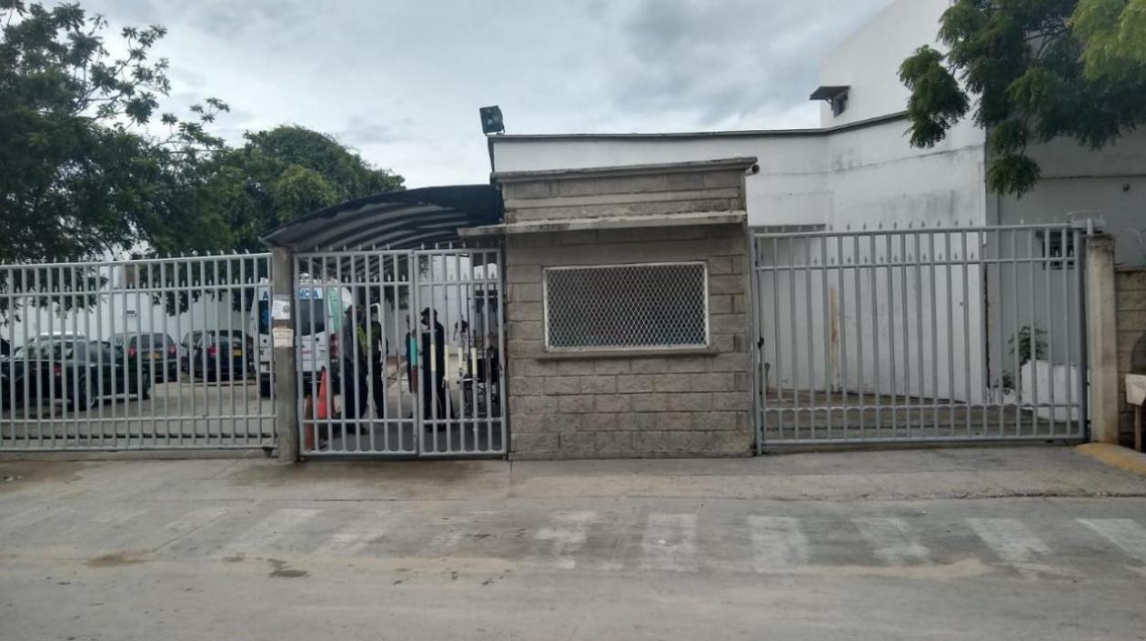 La víctima fue llevada a la Clínica Adela de Char de Soledad. 