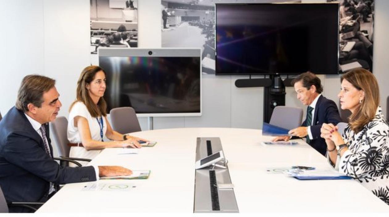 Vicepresidenta Ramírez se entrevistó hoy con el vicepresidente de la CE encargado de la Promoción del Modo de Vida Europeo, Margaritis Schinas.