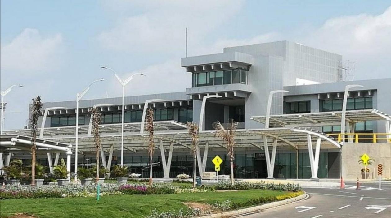 Fachada del aeropuerto Ernesto Cortissoz.