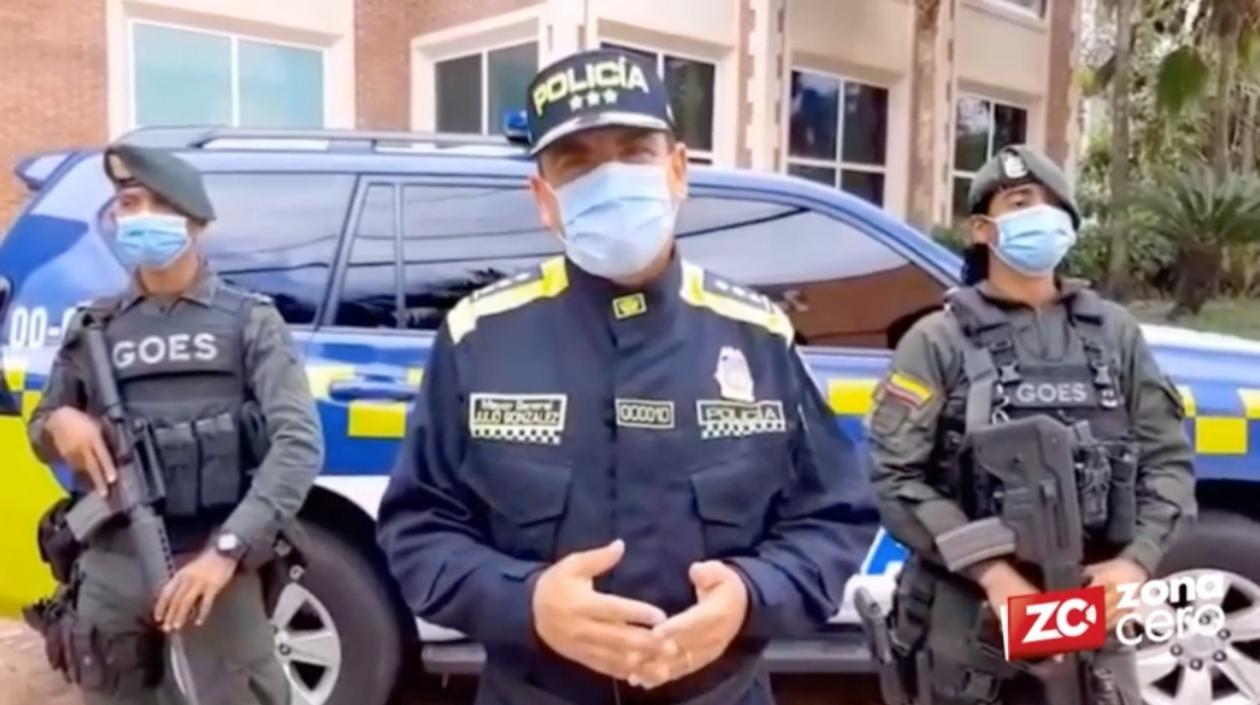 Mayor General Julio César González. 