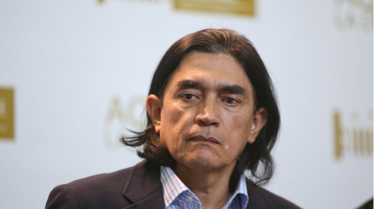 Gustavo Bolívar, senador.