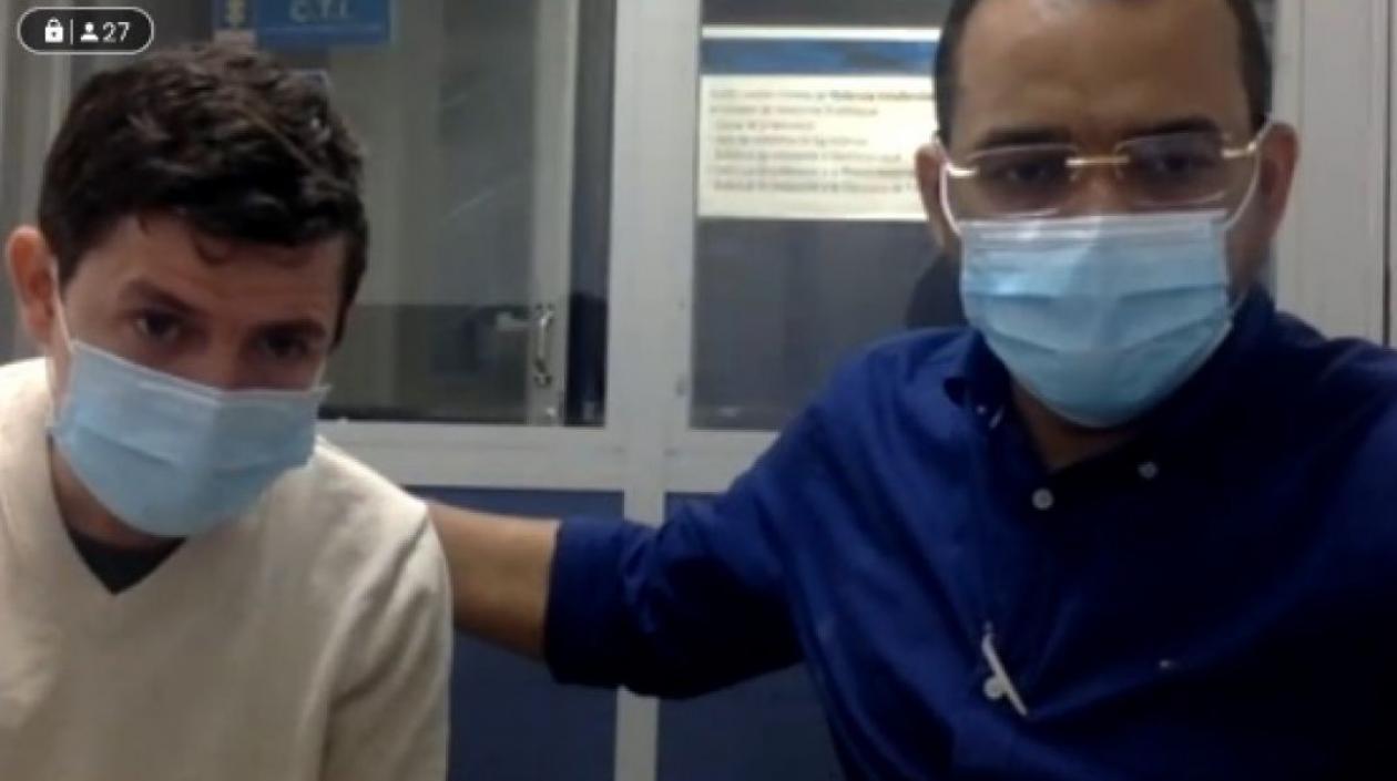 Enrique Vives Caballero y su abogado.