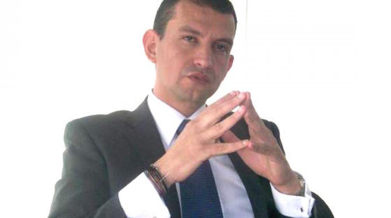 Emilio Tapia Aldana.