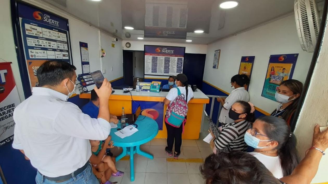 Todos los pagos se harán a través del operador SuperGIROS. 