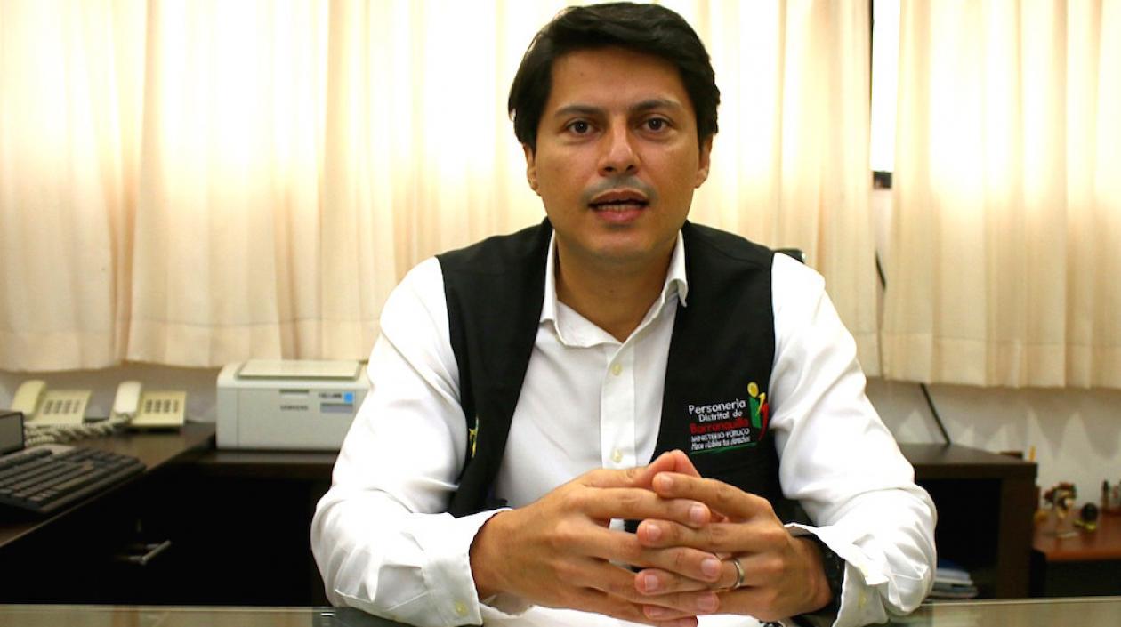 Miguel Ángel Alzate, Personero de Barranquilla.