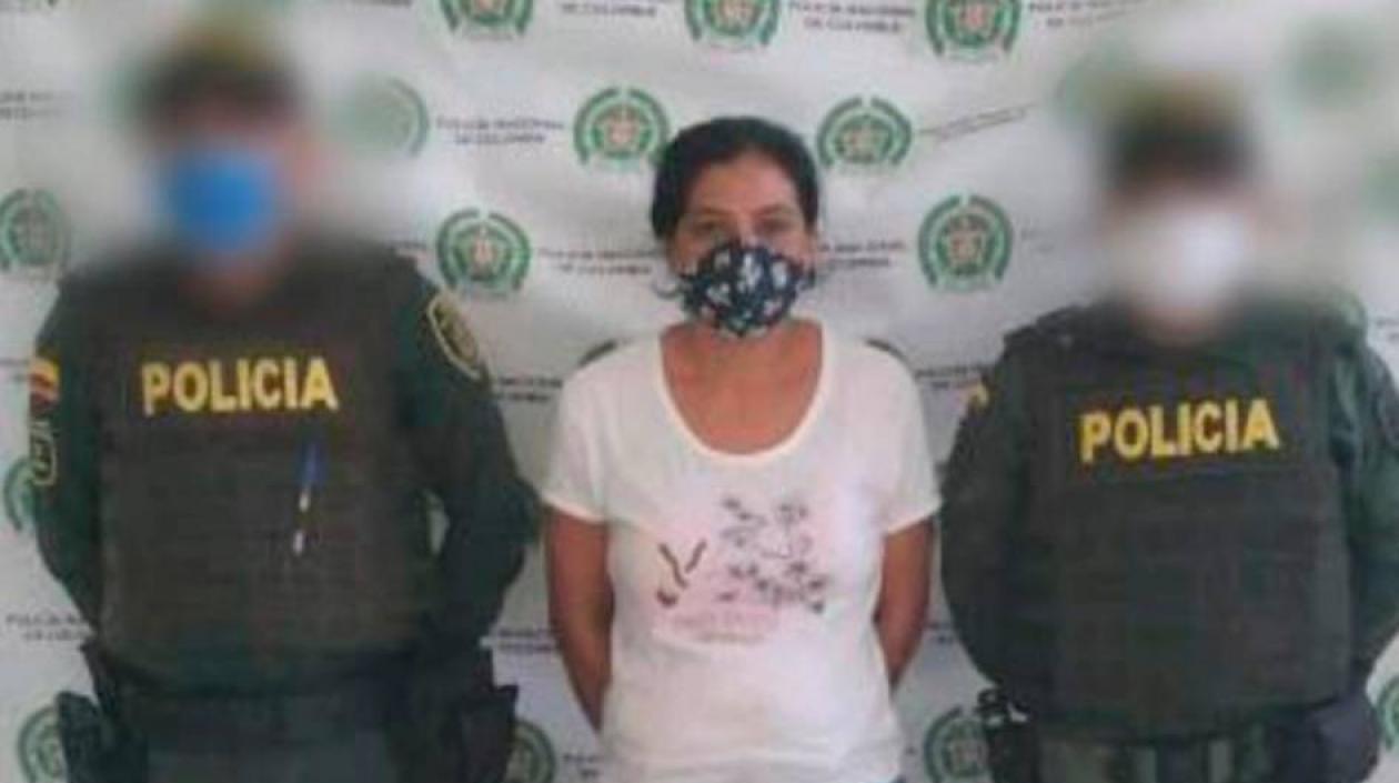 Tania Paola Alquerque Tovar.