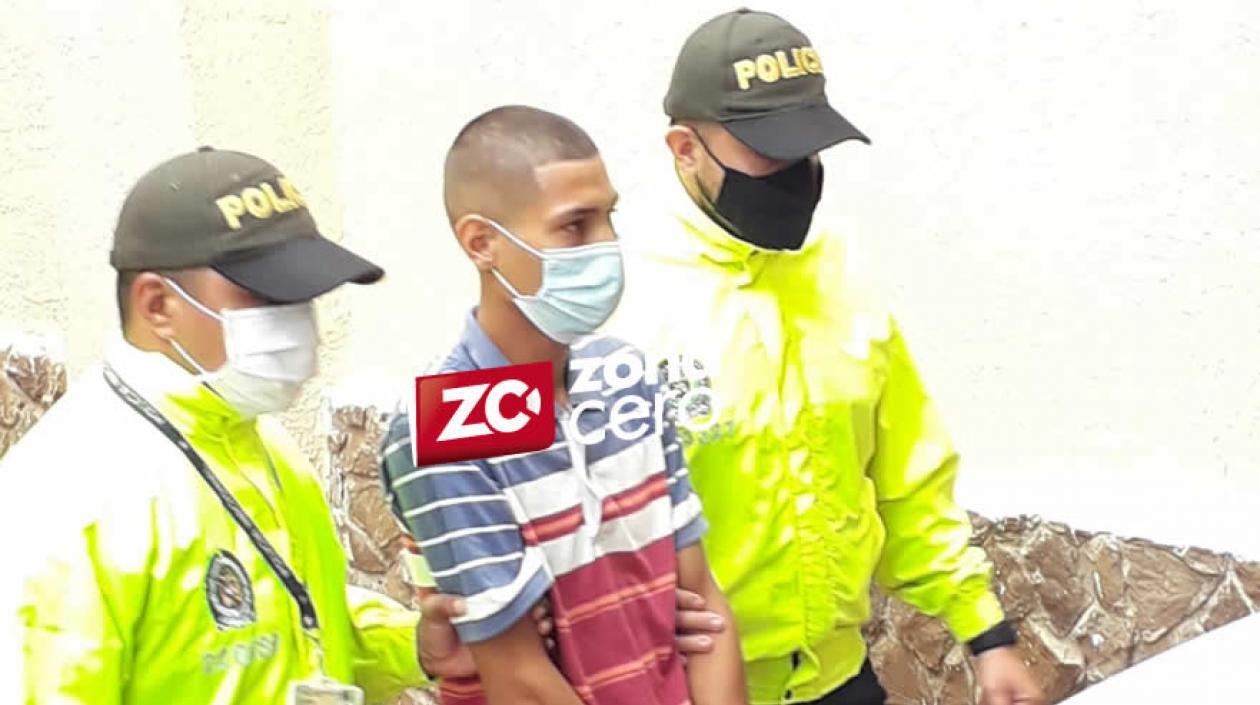 Aldair Aguirre se entregó la semana anterior en la Defensoría del Pueblo. 