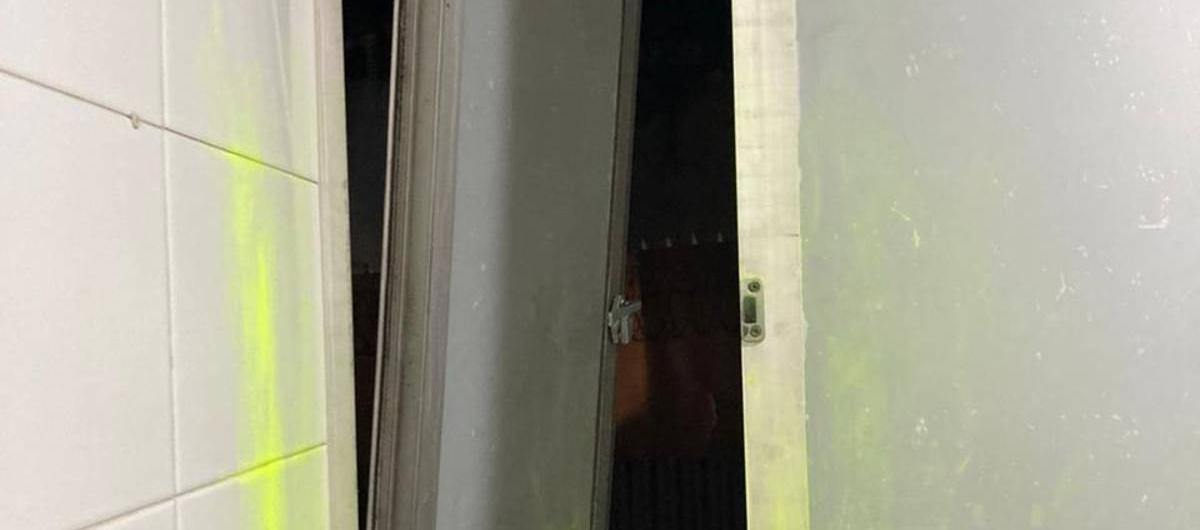 Lugar por donde entraron los ladrones. 