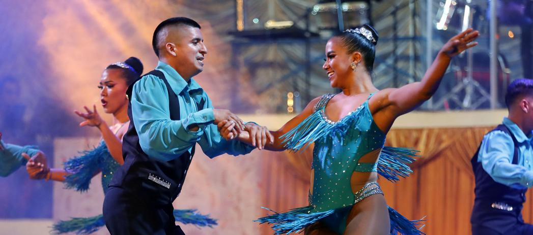 Bailarines de Delirio.