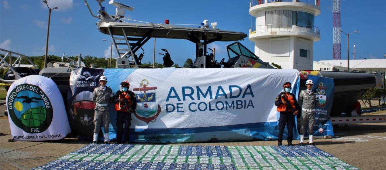 Operativo contra el narcotráfico por parte de la Armada Nacional. 