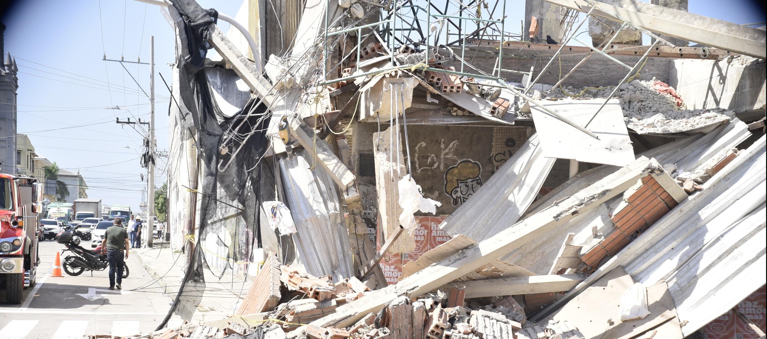 La Oficina de Gestión del Riesgo ordenó la suspensión de la obra.