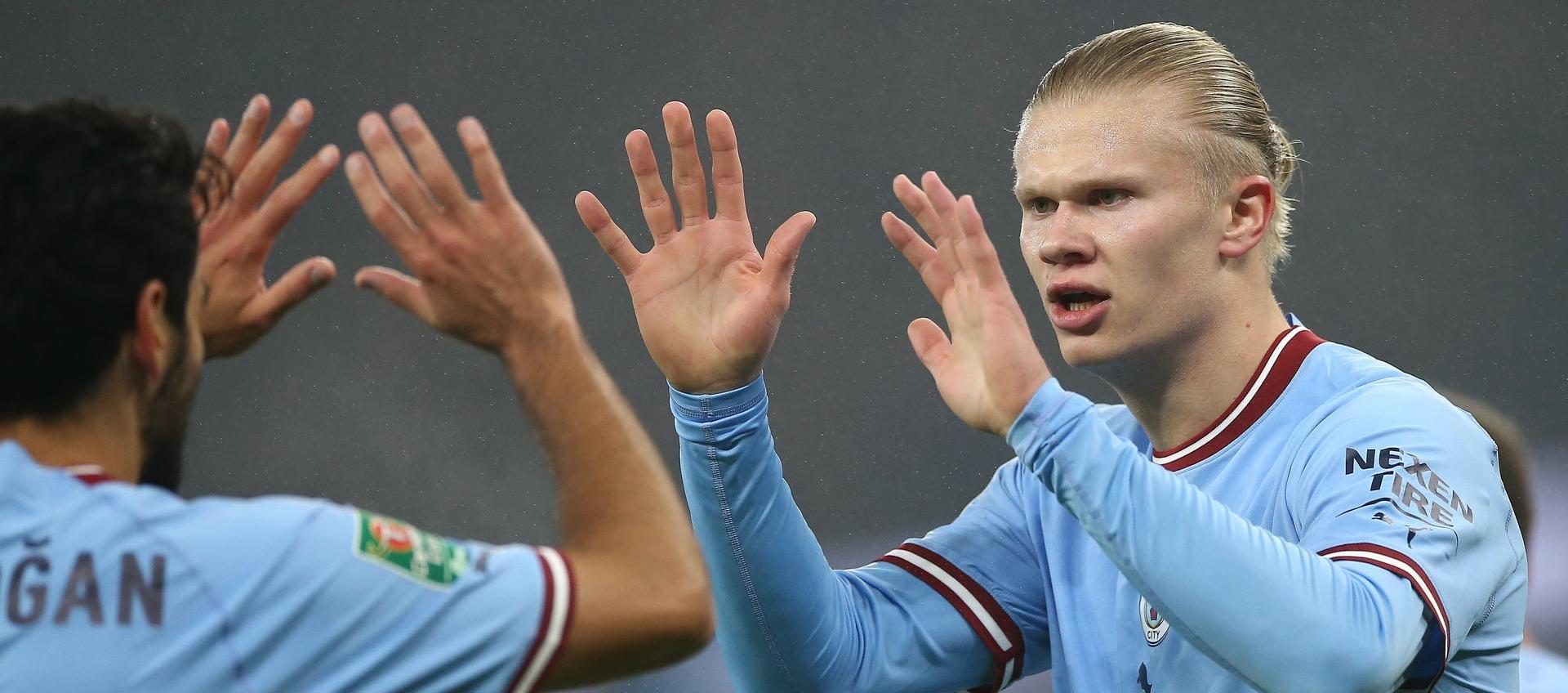 Erling Haaland marcó el primer gol del Manchester City.