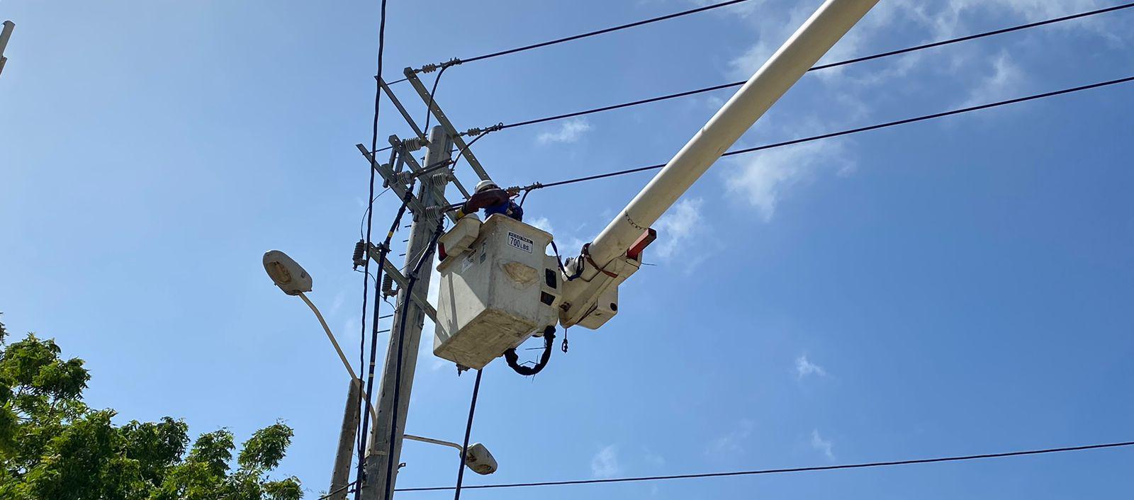 Operarios de Air-e trabajaban desde hace varios meses en el nuevo circuito.
