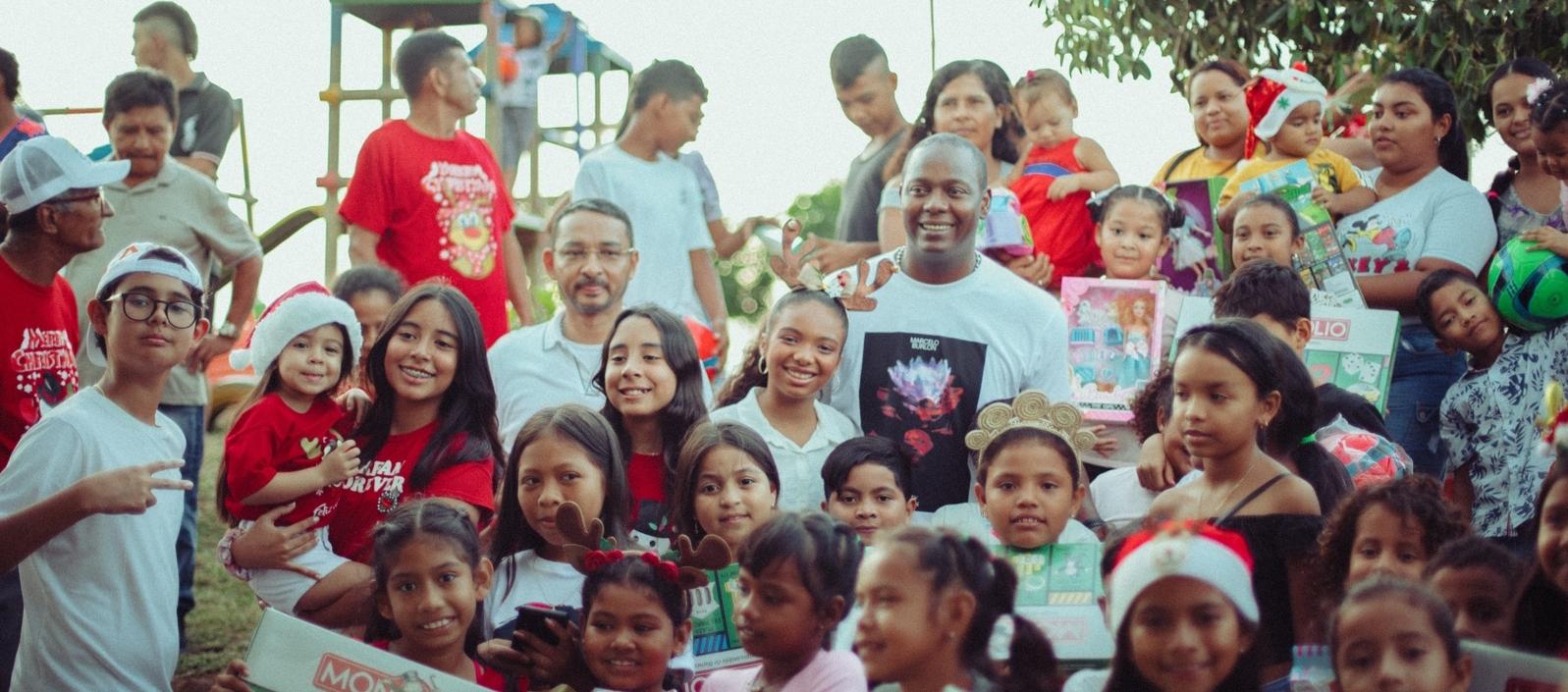 Reina del Carnaval de los Niños, Tahiana Rentería, entregó regalos en Usiacurí