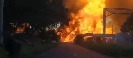 El momento de la explosión cerca de un hospital y dos viviendas en Johanesburgo.