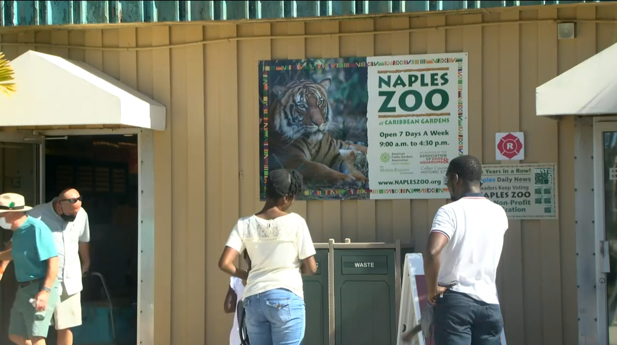 Zoológico de Naples, en los Estados Unidos. 