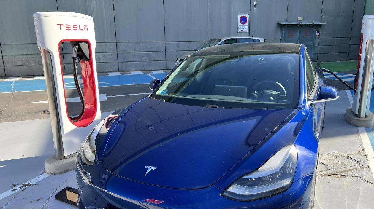 Vehículo Tesla.