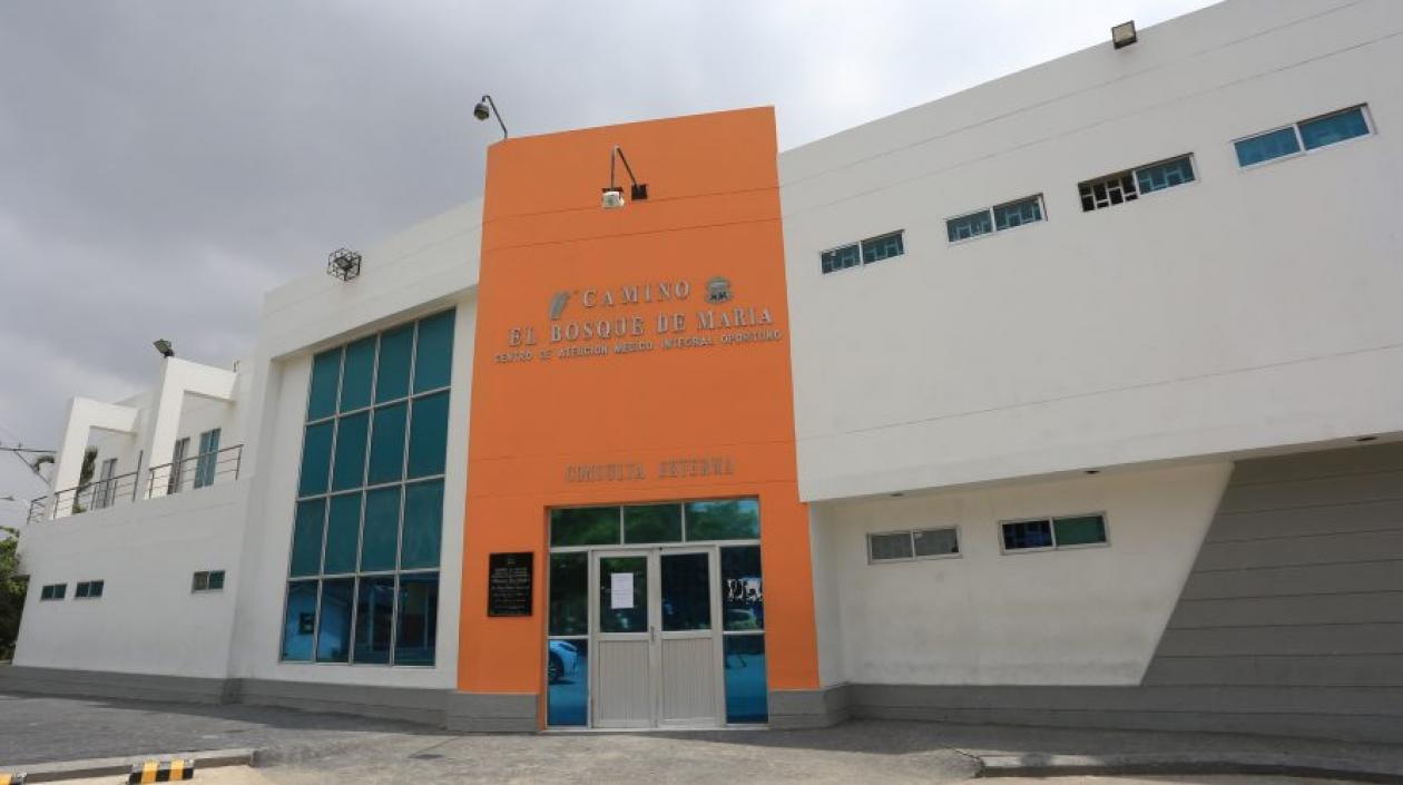 Camino El Bosque, a donde fue llevado el hombre herido. 