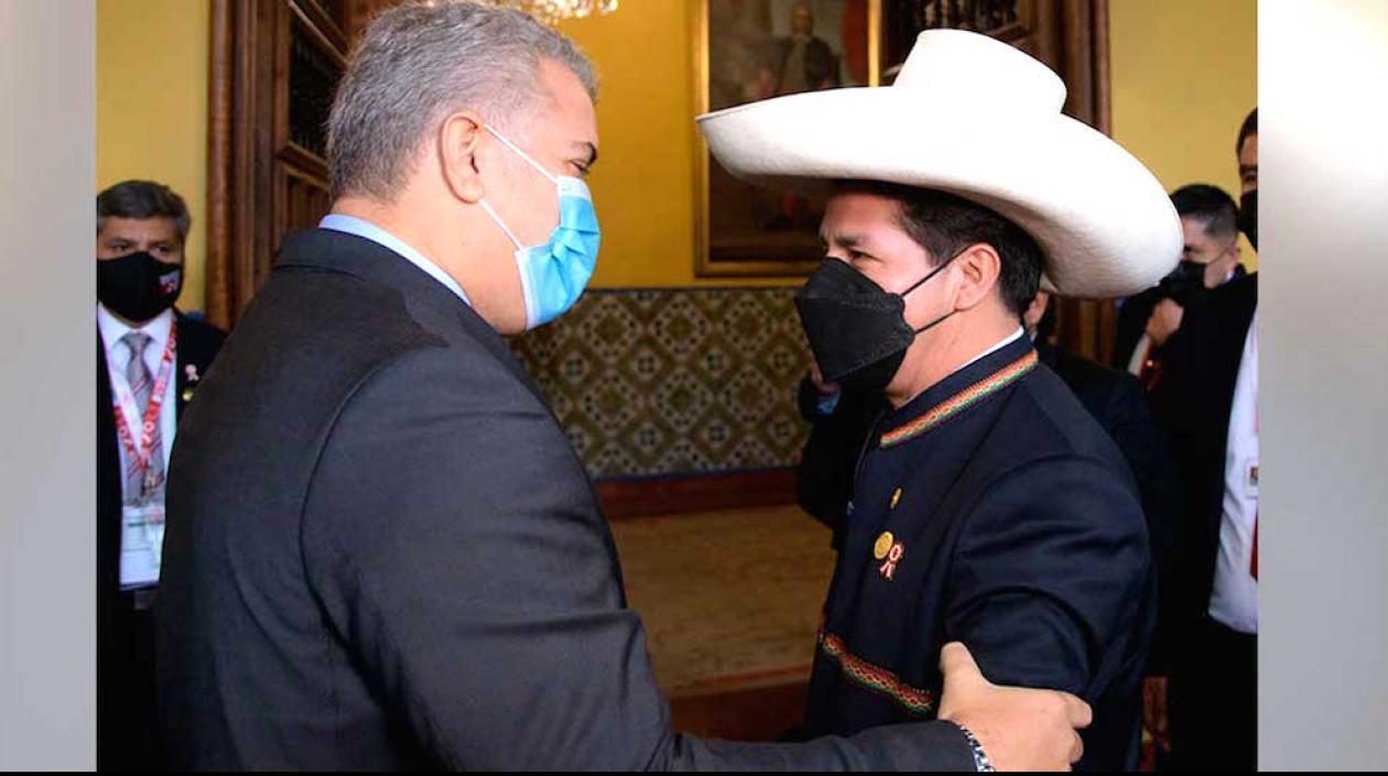 Iván Duque y Pedro Castillo.