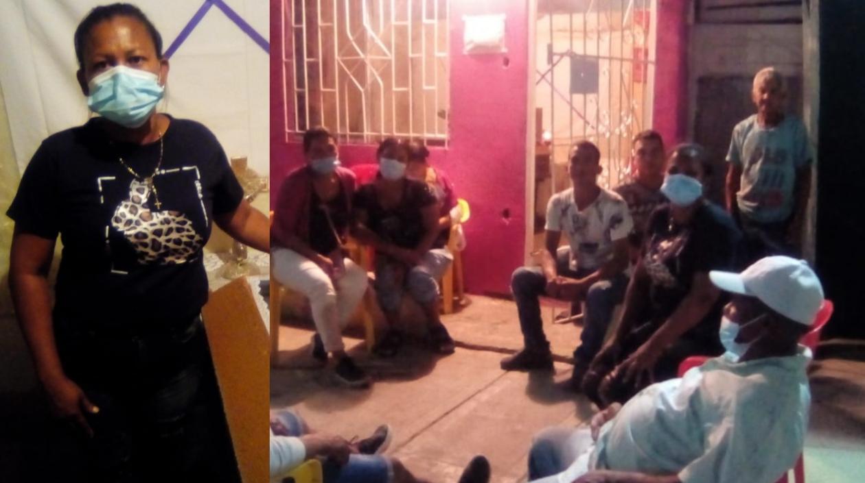 Íngrid Morales, al lado del ataúd de su padre en la casa donde es velado.