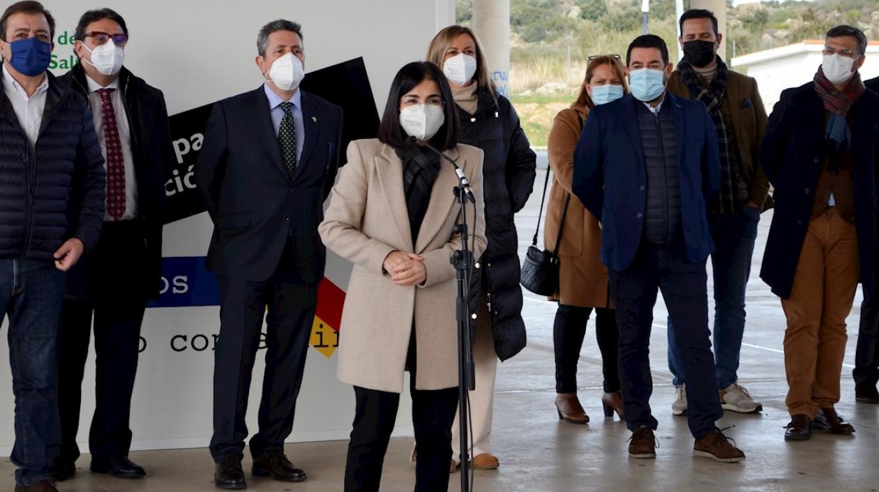 La ministra de Sanidad de España, Carolina Darias, difundió la investigación este sábado.