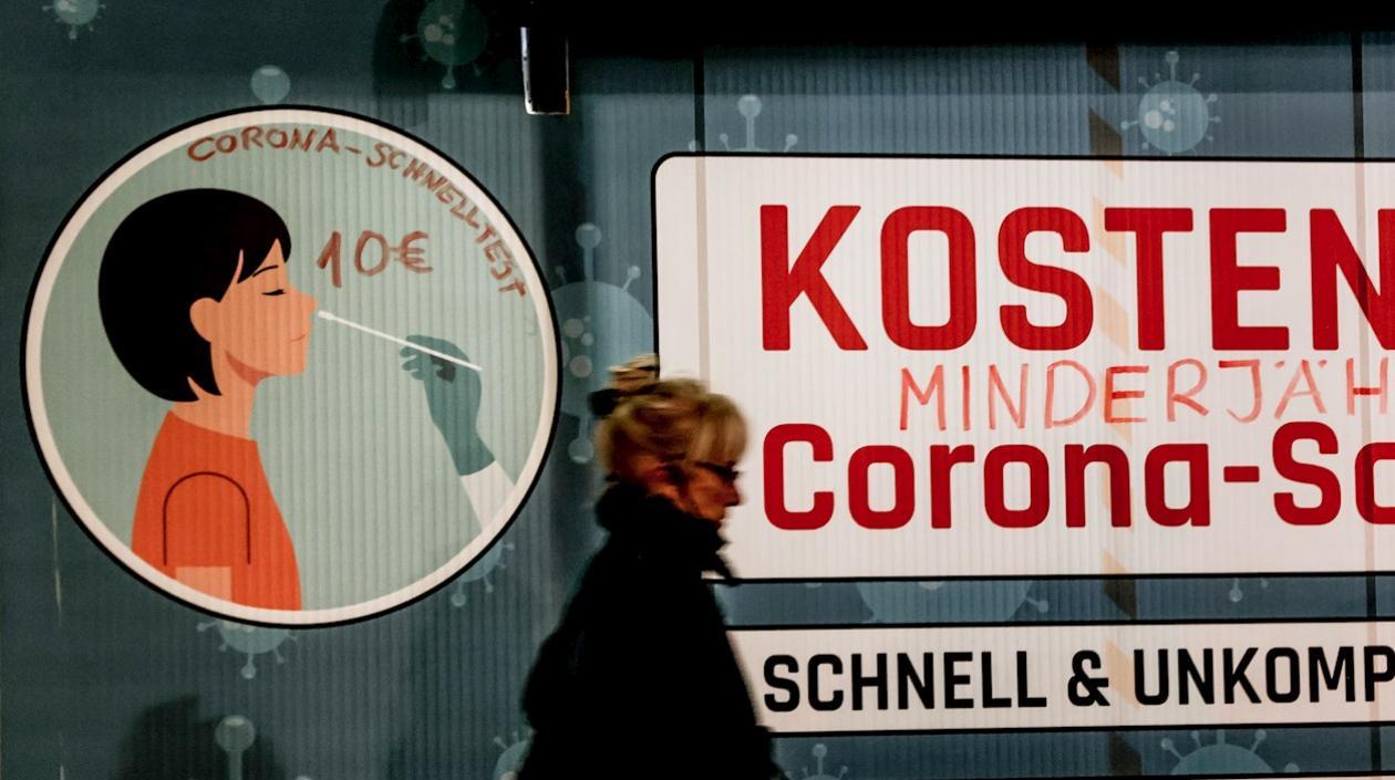Un centro de realización de test de Covid-19 en Berlín, en una fotografía de archivo. 
